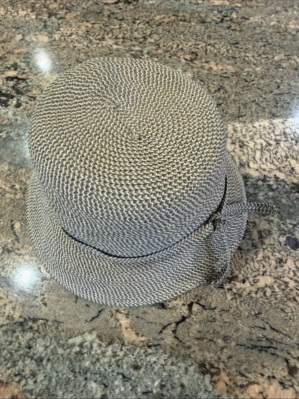 Woven Twist Bucket Hat in Gray and Cream